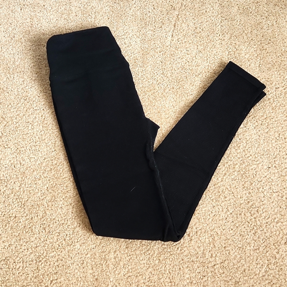 Fabletics ribbed leggings